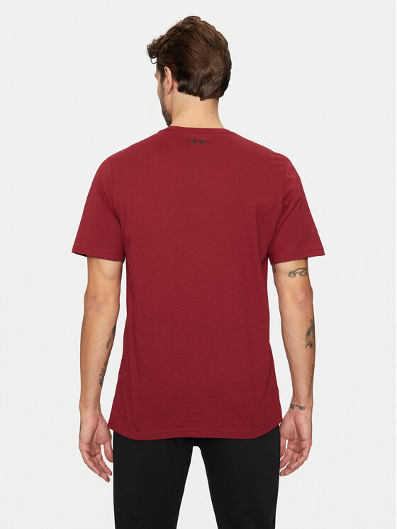 Under Armour Under Armour T-särk Ua M Sportstyle Lc Ss 1326799 Bordoopunane Loose Fit