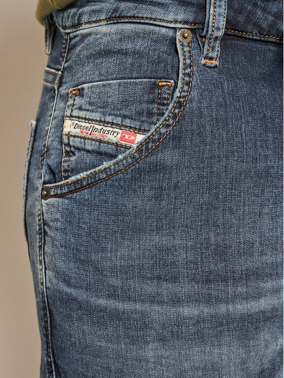 Jeansy Tapered Fit Krooley A00879 069NL Blu scuro