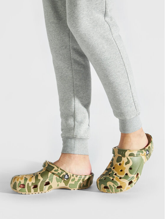 Crocs Crocs Pantoletten Classic Printed Camo Clog 206454 Grün