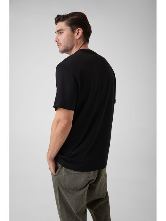 Guess Guess T-Shirt 183984 Czarny Classic Fit