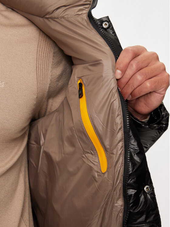 Hetregó Hetregó Пухено яке Felix 8N563 Черен Regular Fit