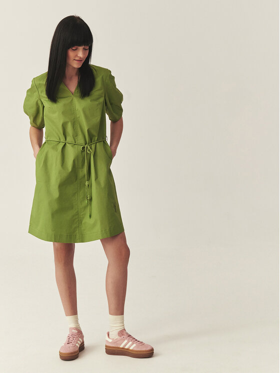 TATUUM Tatuum Sukienka codzienna TAJABI Zielony Classic Fit