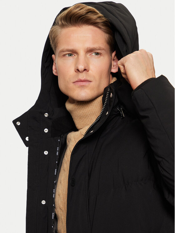 Guess Guess Vatovaná bunda M4BL53 WG7X2 Černá Regular Fit