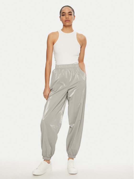 Guess Guess Teplákové kalhoty V5RB09 WGUJ0 Šedá Regular Fit
