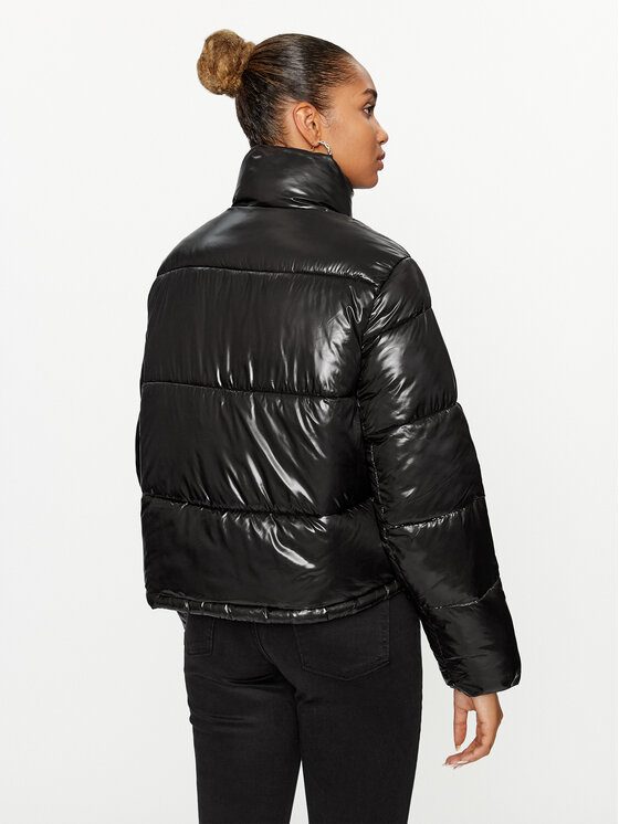 ONLY ONLY Μπουφάν χειμωνιάτικο 15292628 Μαύρο Regular Fit