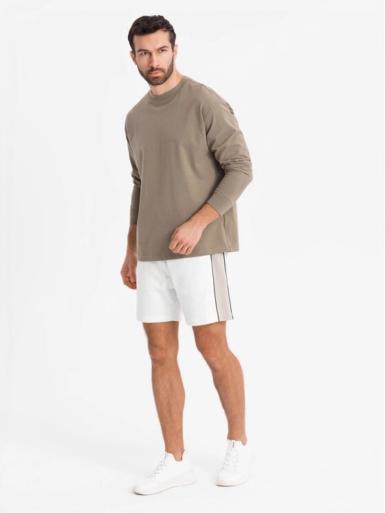 Ombre Ombre Šortky z materiálu OM-SRSK-0182 Bílá Regular Fit