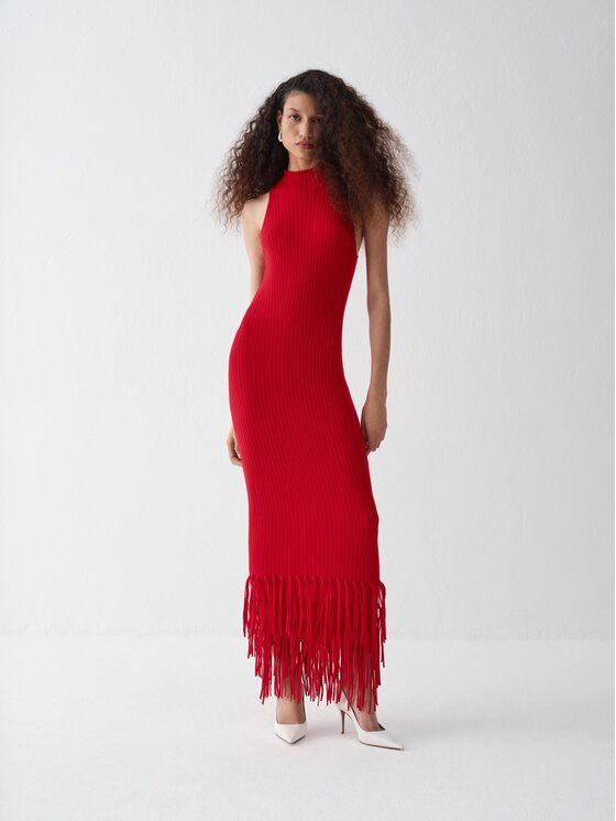La Mania La Mania Sukienka dzianinowa KHAI Czerwony Basic Fit