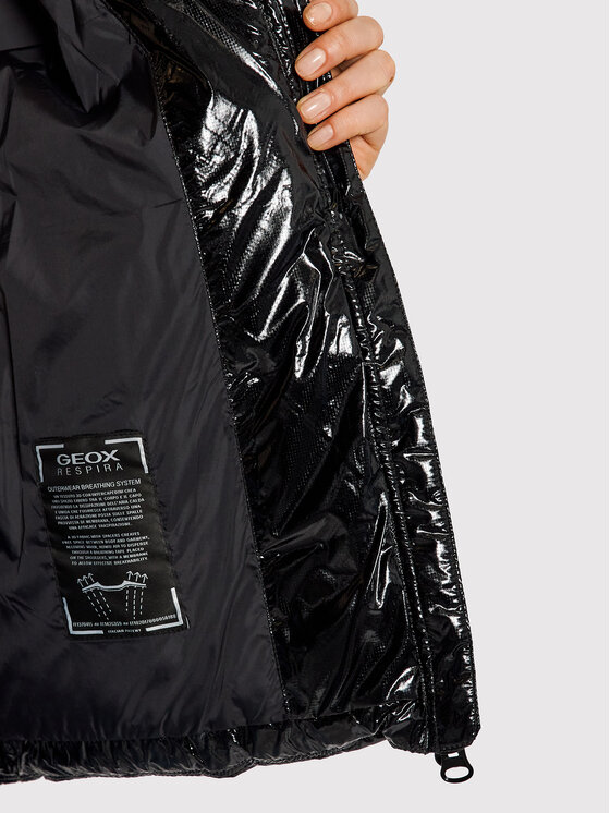 Geox Geox Μπουφάν χειμωνιάτικο Emalise Mid W1429E T2886 F9000 Μαύρο Regular Fit