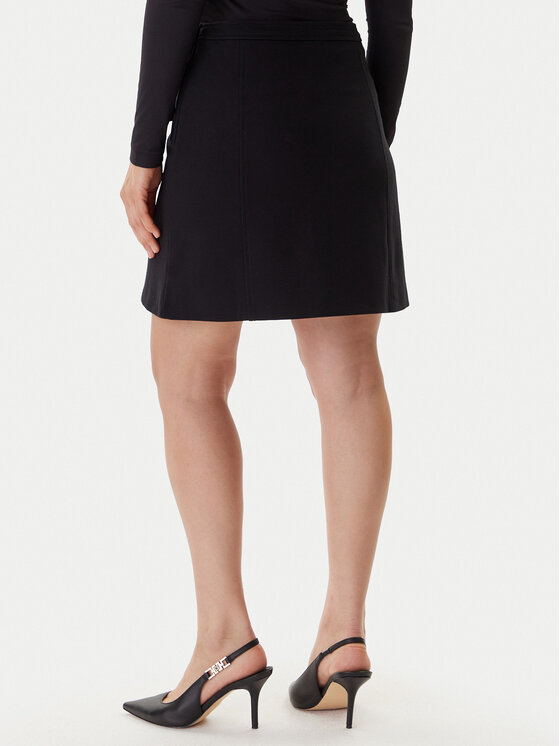 Guess Guess Fustă trapez W5BD61 KCMU2 Negru Regular Fit