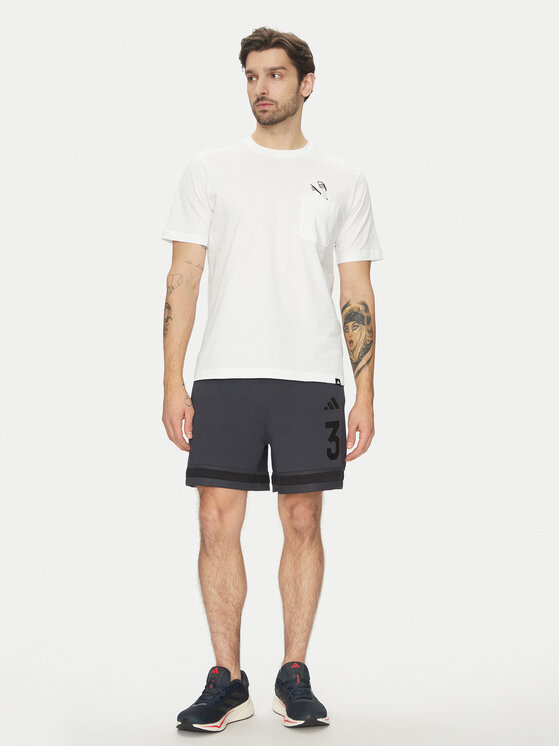 adidas adidas Sportske kratke hlače Seasonal Essentials Sport JD8090 Crna Regular Fit