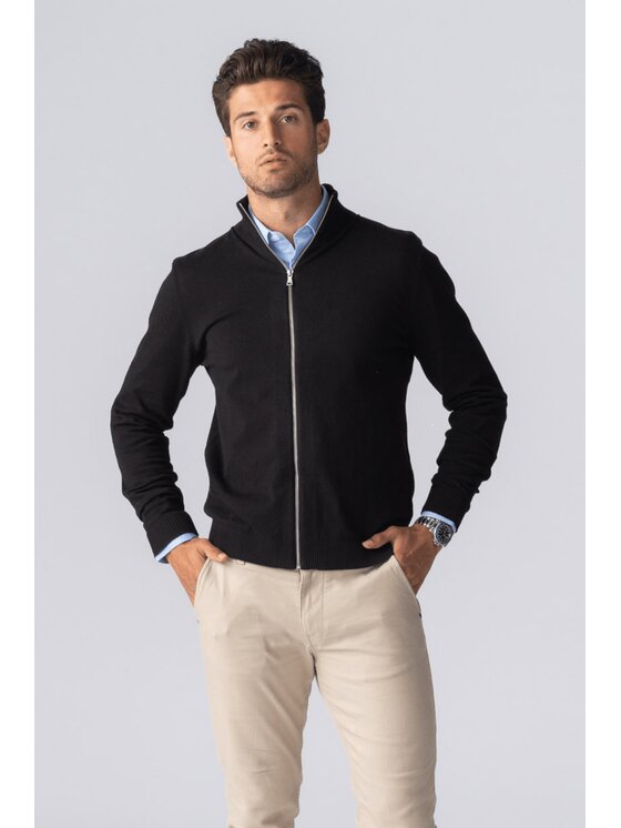 TeeShoppen TeeShoppen Sweter 'Basic Collection' Czarny Regular Fit