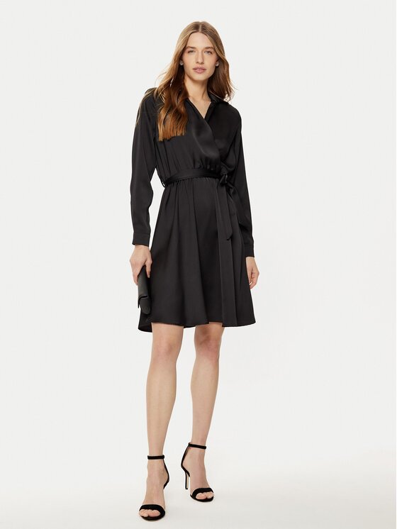 Rinascimento Rinascimento Rochie tip cămașă CFC0121838003 Negru Regular Fit
