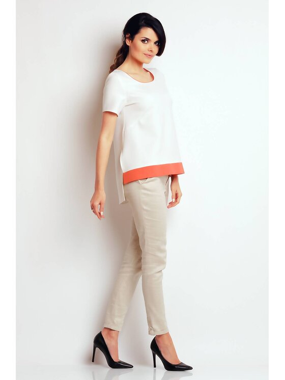 Awama Awama Bluzka A140 Écru Basic Fit