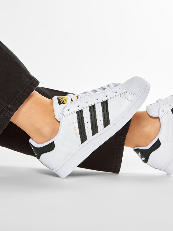 adidas adidas Снікерcи Superstar J FU7712 Білий