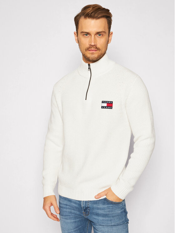Tommy Jeans Megztinis Tommy Badge DM0DM08809 Balta Regular Fit • Modivo.lt
