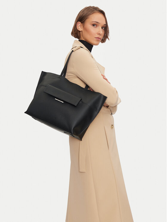 Calvin Klein Calvin Klein Kabelka Linear K60K612556 Čierna