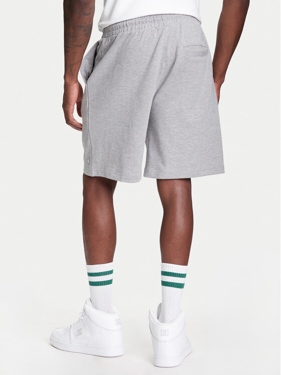 United Colors Of Benetton United Colors Of Benetton Szorty sportowe 342ZU900X Szary Regular Fit