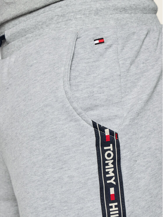 Tommy Hilfiger Tommy Hilfiger Sportske kratke hlače Short Hwk UM0UM00707 Siva Regular Fit