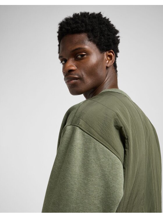 Lee Lee Bluzka UTILITY CREW SWS Zielony Relaxed Fit