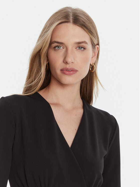 Rinascimento Rinascimento Kokteilinė suknelė CFC0126151003 Juoda Slim Fit