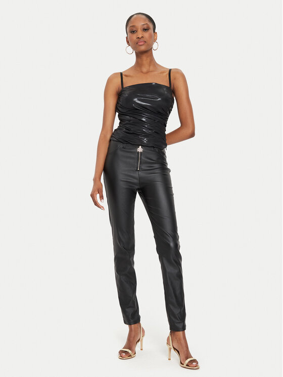 Rinascimento Hose aus Kunstleder CFC0119967003 Schwarz Skinny Fit