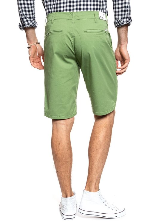 Wrangler Wrangler Pantaloncini di tessuto CHINO SHORT Verde Slim Fit