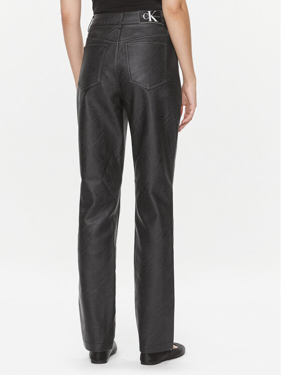 Calvin Klein Jeans Calvin Klein Jeans Nohavice z imitácie kože J20J222552 Čierna Straight Fit