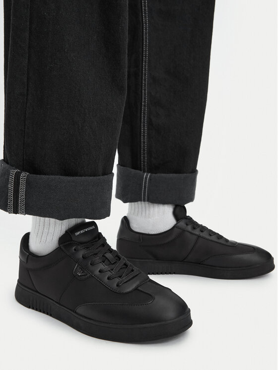 Emporio Armani Emporio Armani Sneakers EM003062 AF18210 UC001 Negru