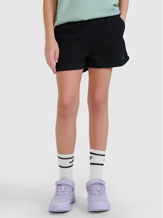 4F 4F Szorty sportowe BASIC+ Czarny Regular Fit