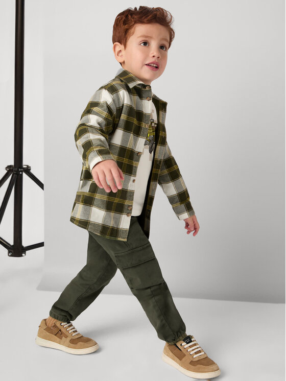 Mayoral Mayoral Pantaloni di tessuto 4537 Verde Regular Fit