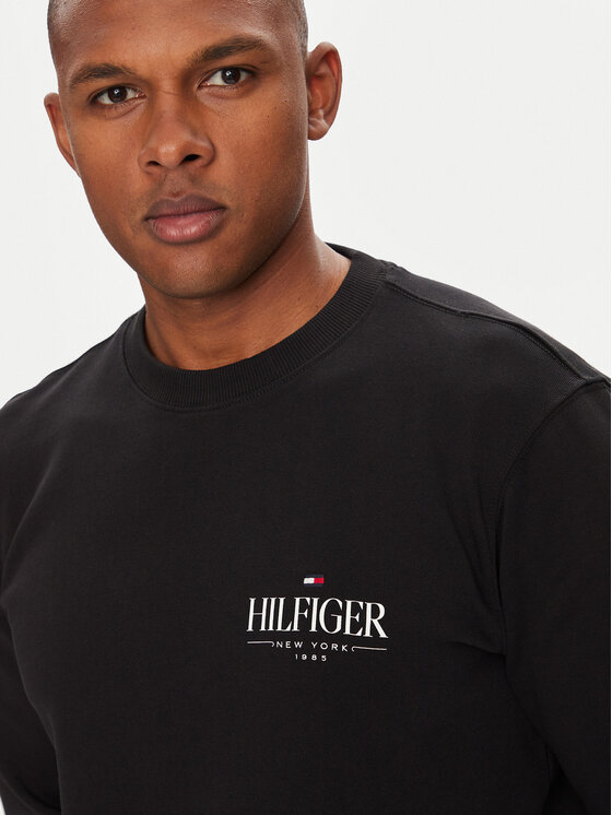 Tommy Hilfiger Tommy Hilfiger Bluza Stacked MW0MW39376 Czarny Regular Fit