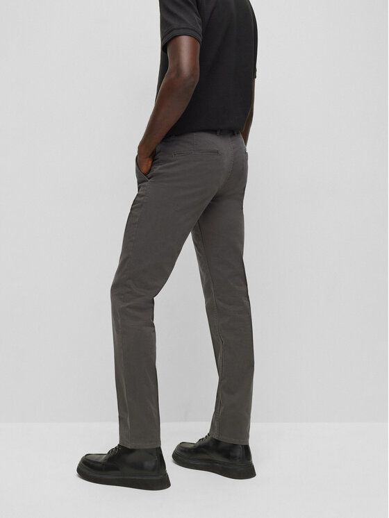 BOSS Boss Текстилни панталони 50470813 Сив Slim Fit