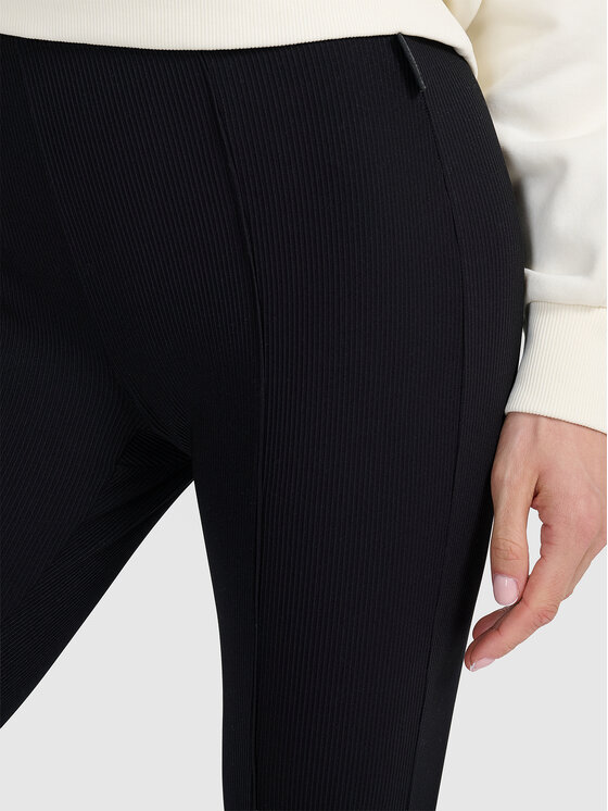 4F 4F Legginsy APRES SKI Czarny Slim Fit
