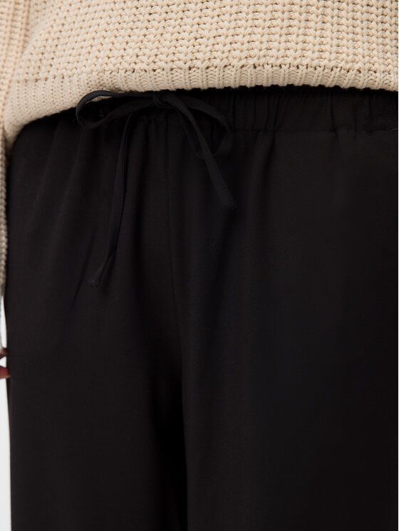 Vero Moda Vero Moda Hlače iz tkanine Milly 10331924 Črna Wide Leg