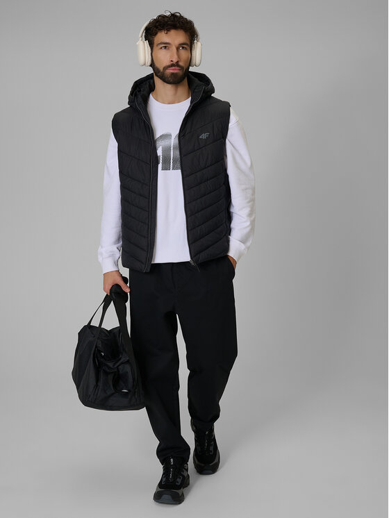 4F 4F Kamizelka EVERYDAY ACTIVE Czarny Regular Fit