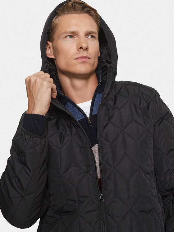 Lindbergh Lindbergh Zimska jakna 30-301103 Črna Relaxed Fit