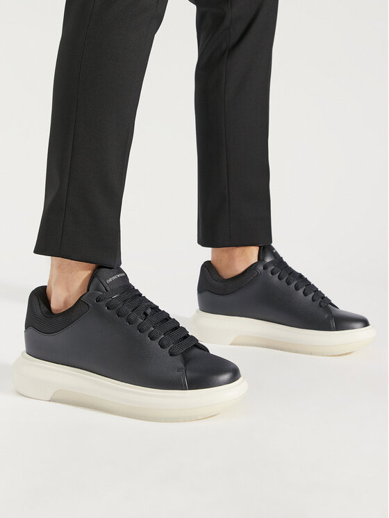 Emporio Armani Emporio Armani Sneakersy X4X649 XR072 00002 Čierna