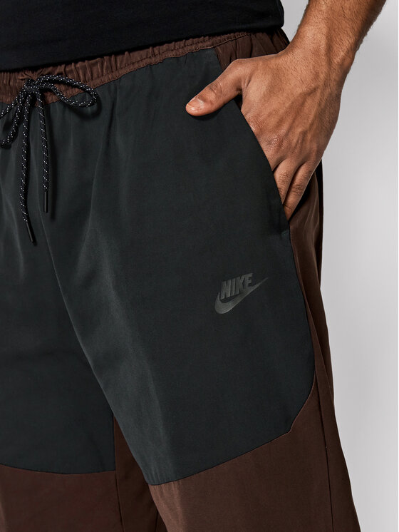 Nike Nike Sporta bikses Tech Essentials CU4487 Brūns Standard Fit