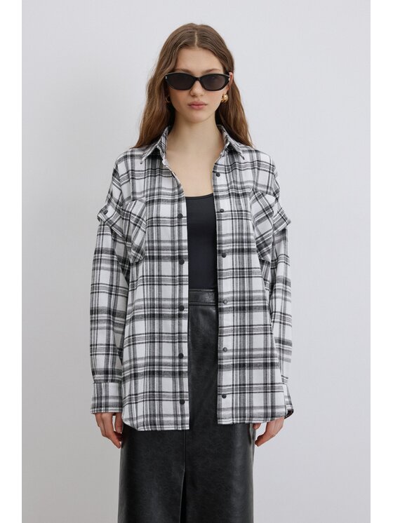Estro Estro Camicia ER00119330 Bianco Loose Fit