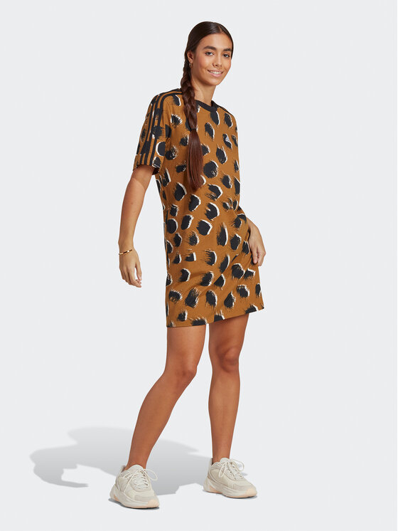 adidas adidas Φόρεμα καθημερινό Essentials 3-Stripes Single Jersey Boyfriend Tee Dress IC9880 Καφέ Loose Fit