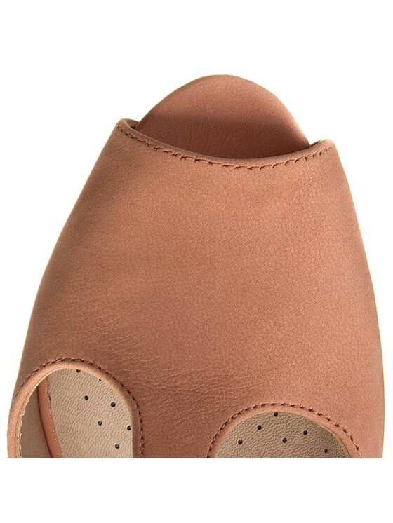 Clarks discount kendra flower