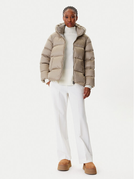 Hetregó Hetregó Giubbotto piumino Arina 8P600 25WD02 Beige Regular Fit