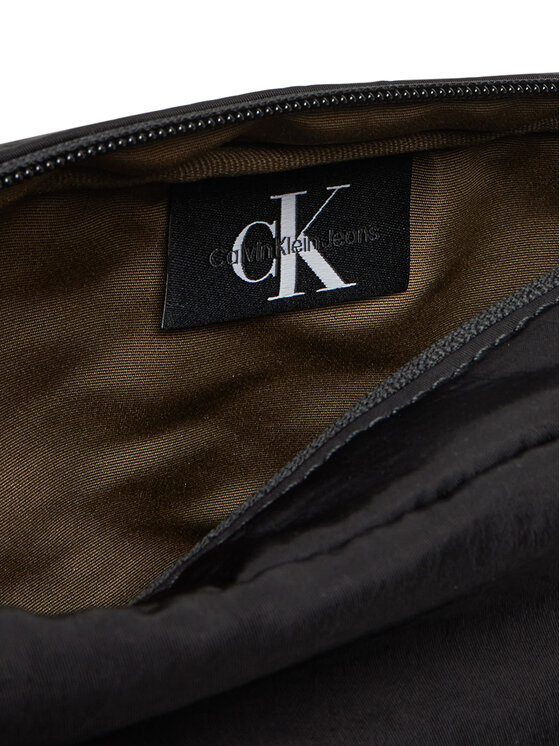 Calvin Klein Jeans Calvin Klein Jeans Torba Metro Nylon Flight Bag LV04G3090G Crna