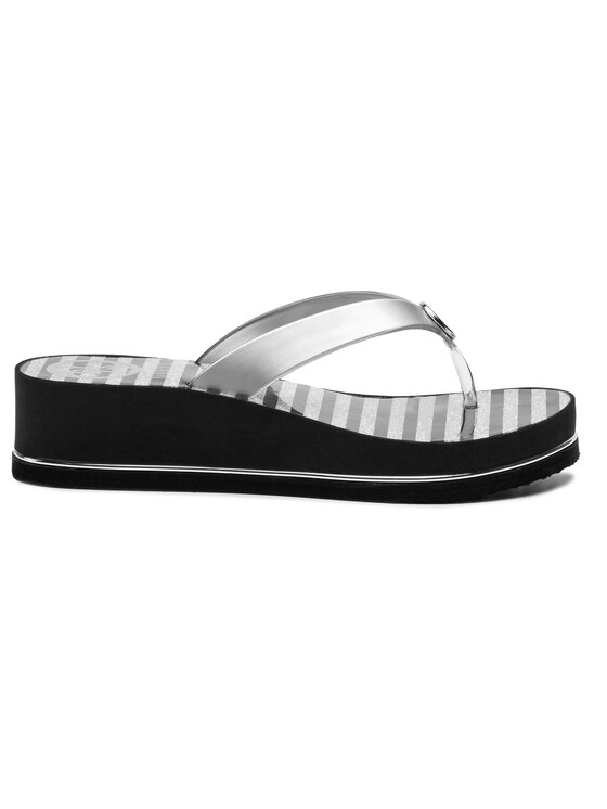 Guess enzy flip flops hot sale