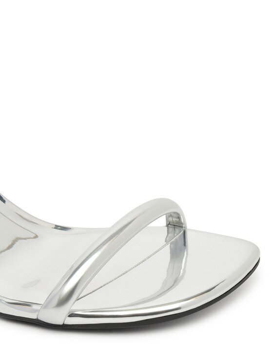 Calvin Klein Calvin Klein Sandale Sculpt Kitt Heel Strappy Lth Met HW0HW02709 Argintiu