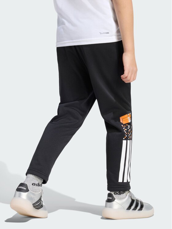 adidas adidas Spodnie materiałowe Minecraft Czarny Regular Fit