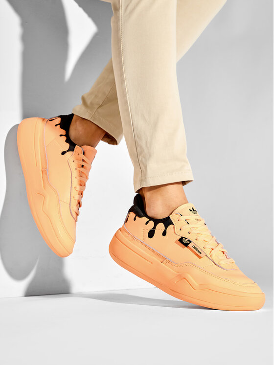 adidas adidas Sneakersy Her Court GY3581 Oranžová