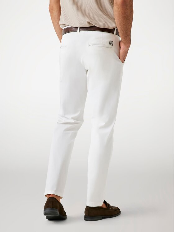 Guess Guess Spodnie materiałowe 175925 Biały Regular Fit