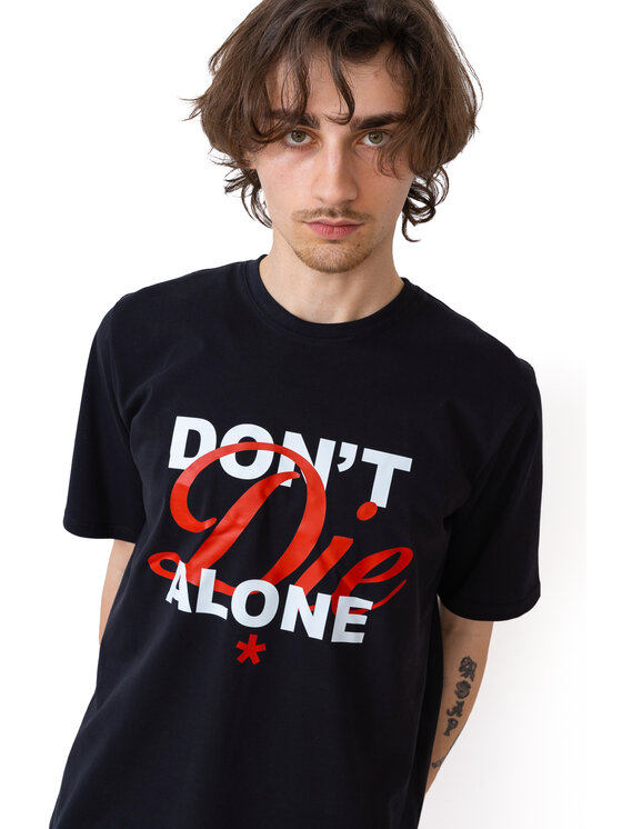 Kamuflage Kamuflage T-Shirt Don't Die Alone Czarny Comfortable Fit