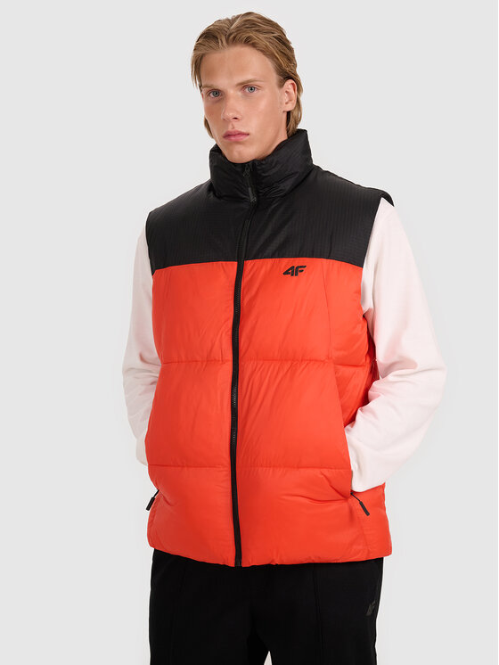 4F 4F Kamizelka APRES SKI Czerwony Regular Fit